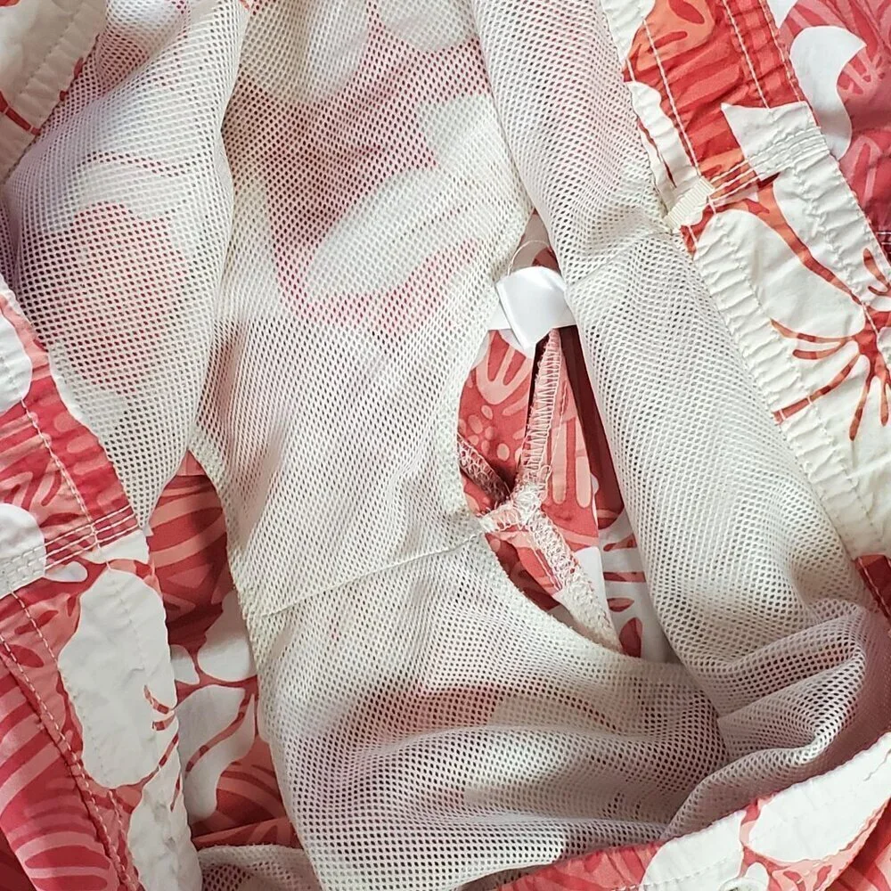 Tommy Bahama Swim Trunks Mens Large L/XL‎ 43x7 Red White Beach Tropical Hawaiian